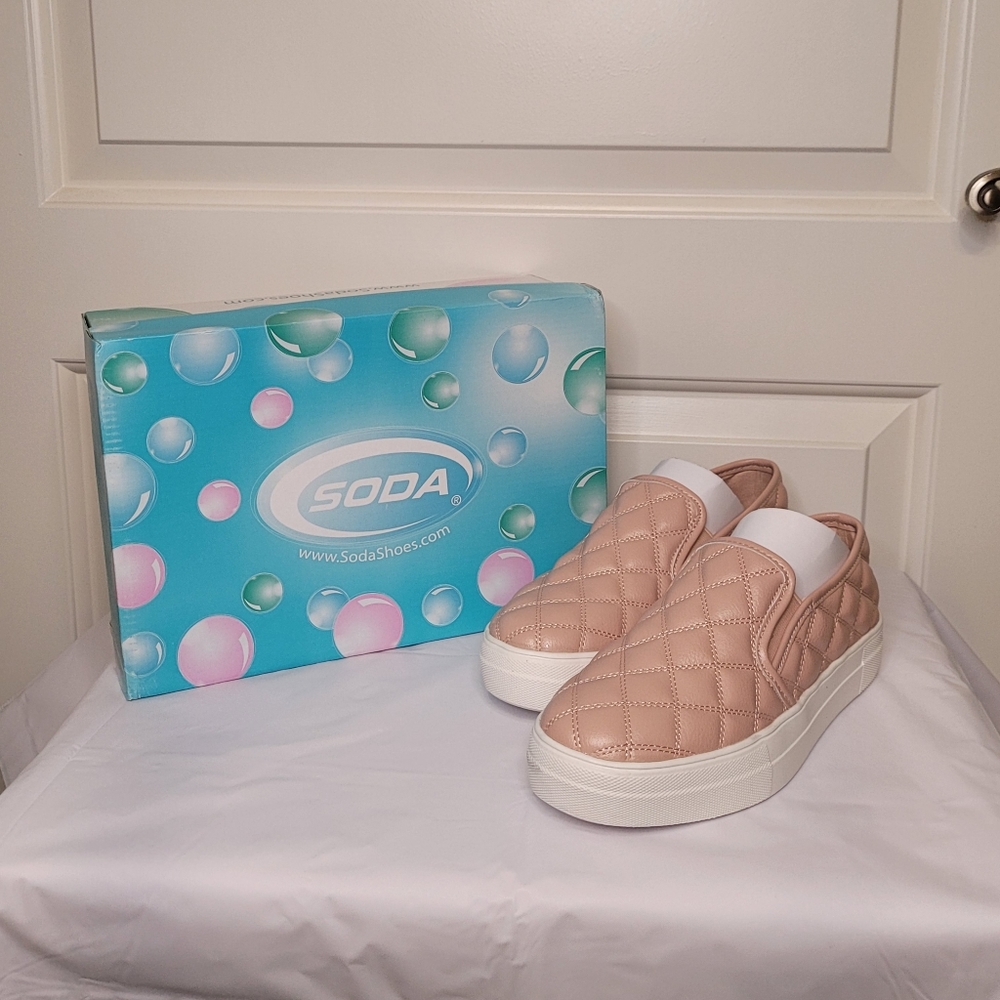 Soda Slip-on shoes